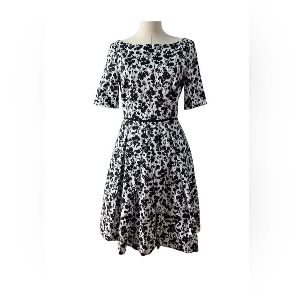 Maggy London Floral Print Fit & Flare Black White Sateen Midi Dress Size 8Petite